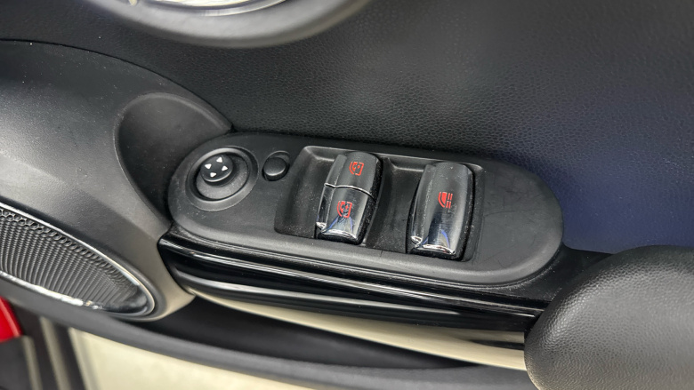 MINI Convertible 2.0 Cooper S Exclusive II 2dr Petrol Convertible